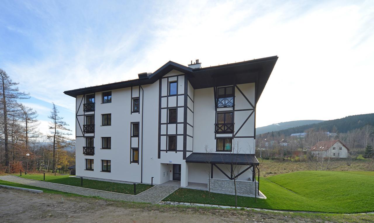 Apartamenty Sun Seasons 24 - Piano Świeradów-Zdrój Eksteriør billede
