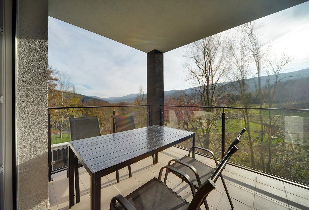 Apartamenty Sun Seasons 24 - Piano Świeradów-Zdrój Eksteriør billede